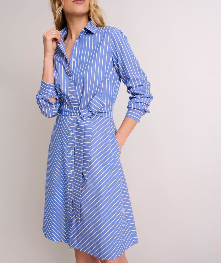 Model is wearing UNTUCKit Cotton Stretch Stripe Nadia Shirtdress. 