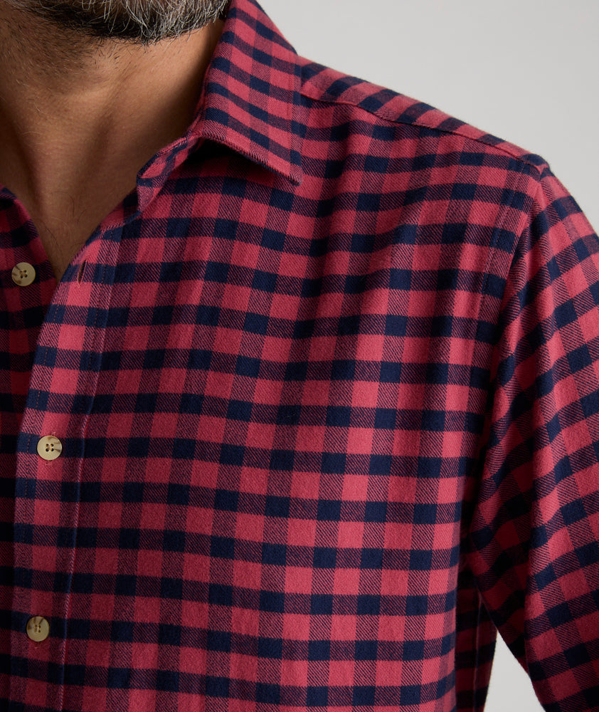 Model is wearing UNTUCKit Flannel Bricco Shirt.