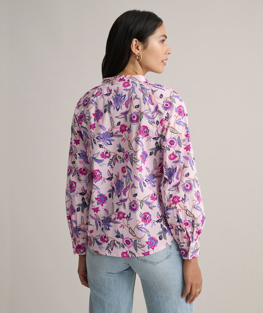 Model is wearing UNTUCKit Cotton Stretch Paisley Print Elaine Shirt.  