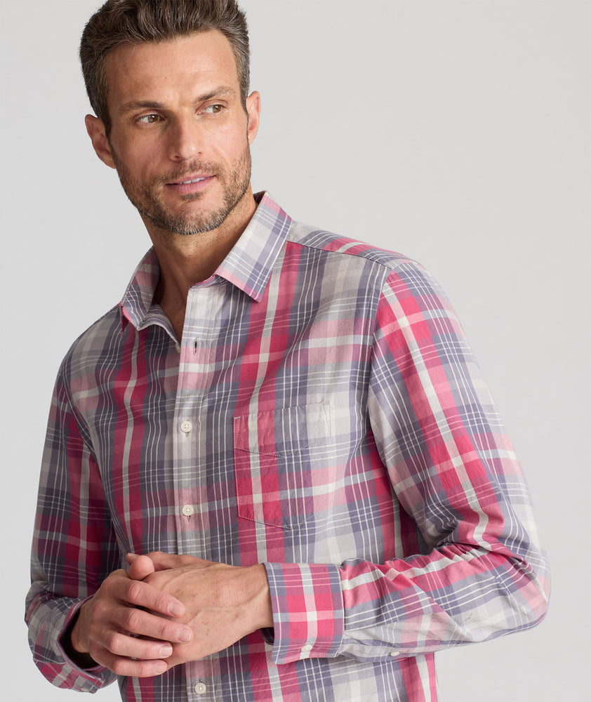 Model is wearing UNTUCKit ESTEPHE shirt in SUMMER PLAID.