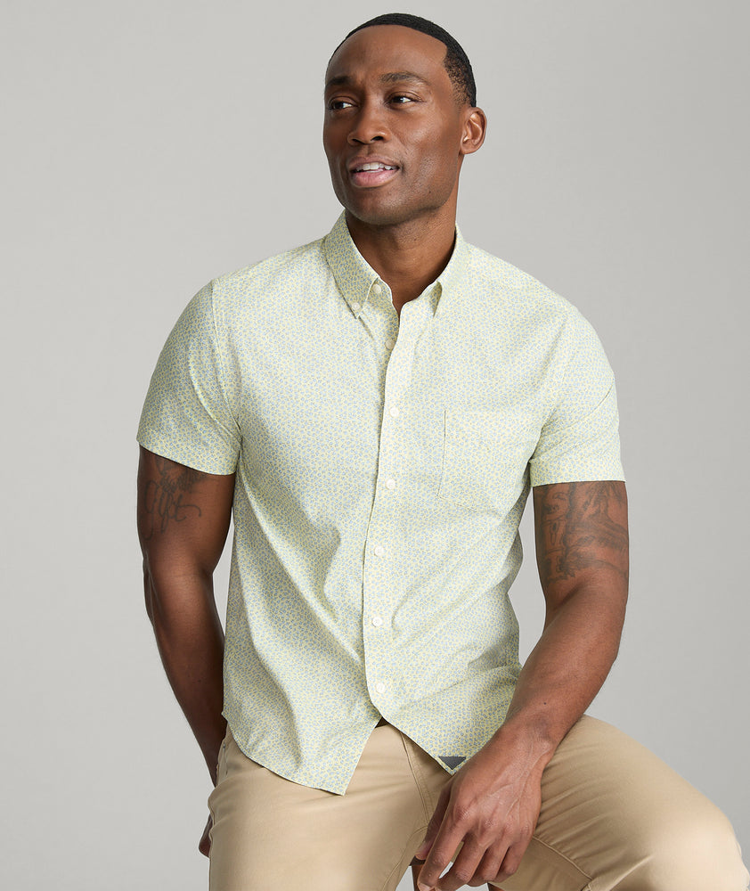 Performance Short-Sleeve Shirt With Pocket