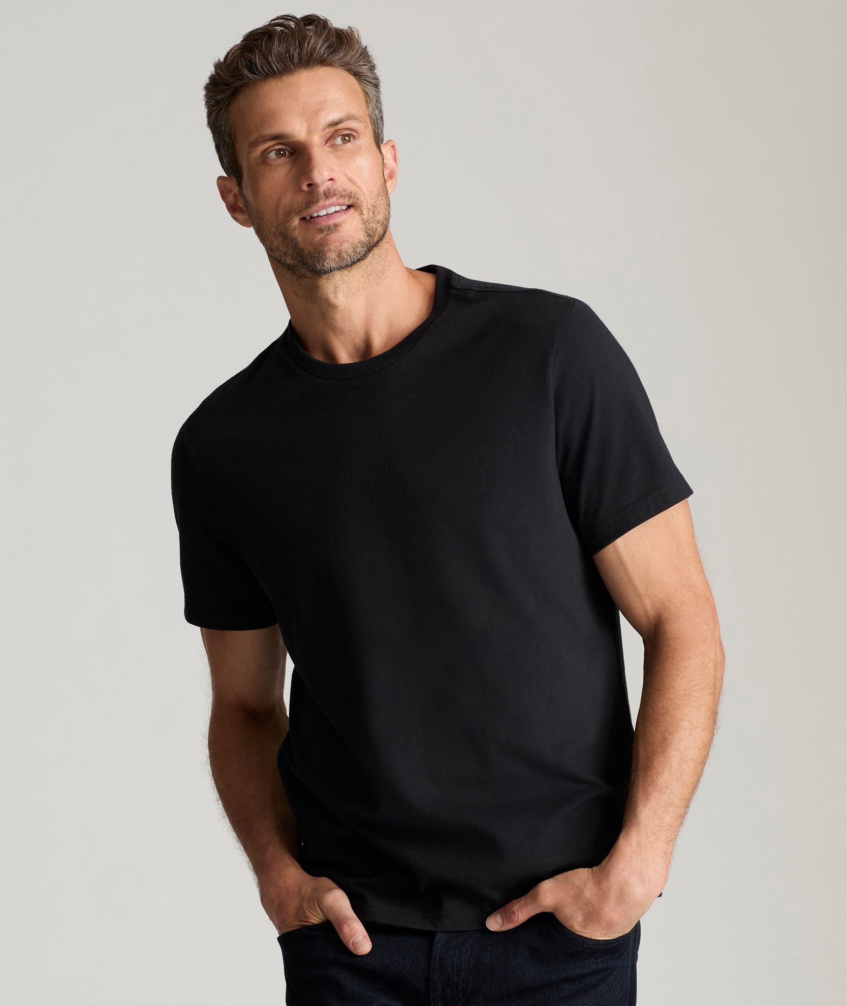 Ultrasoft Tee Black | UNTUCKit