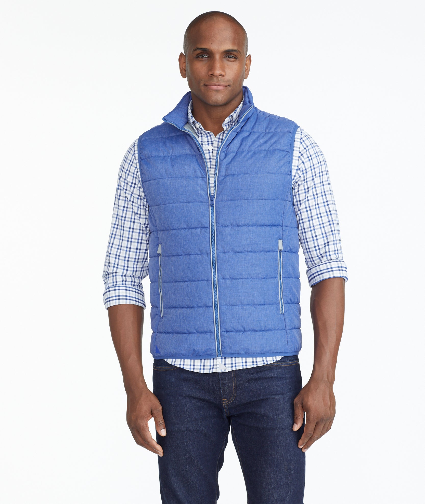 Puffer vest with clearance sleeves